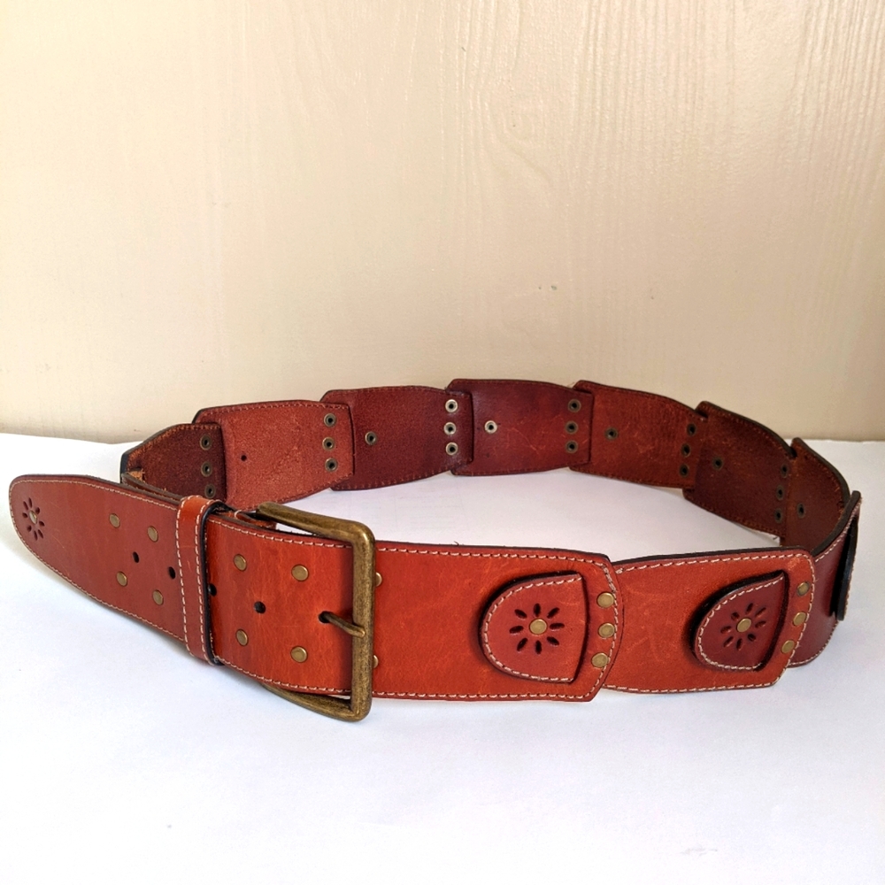 NEW Olga Santini brown leather belt with studs